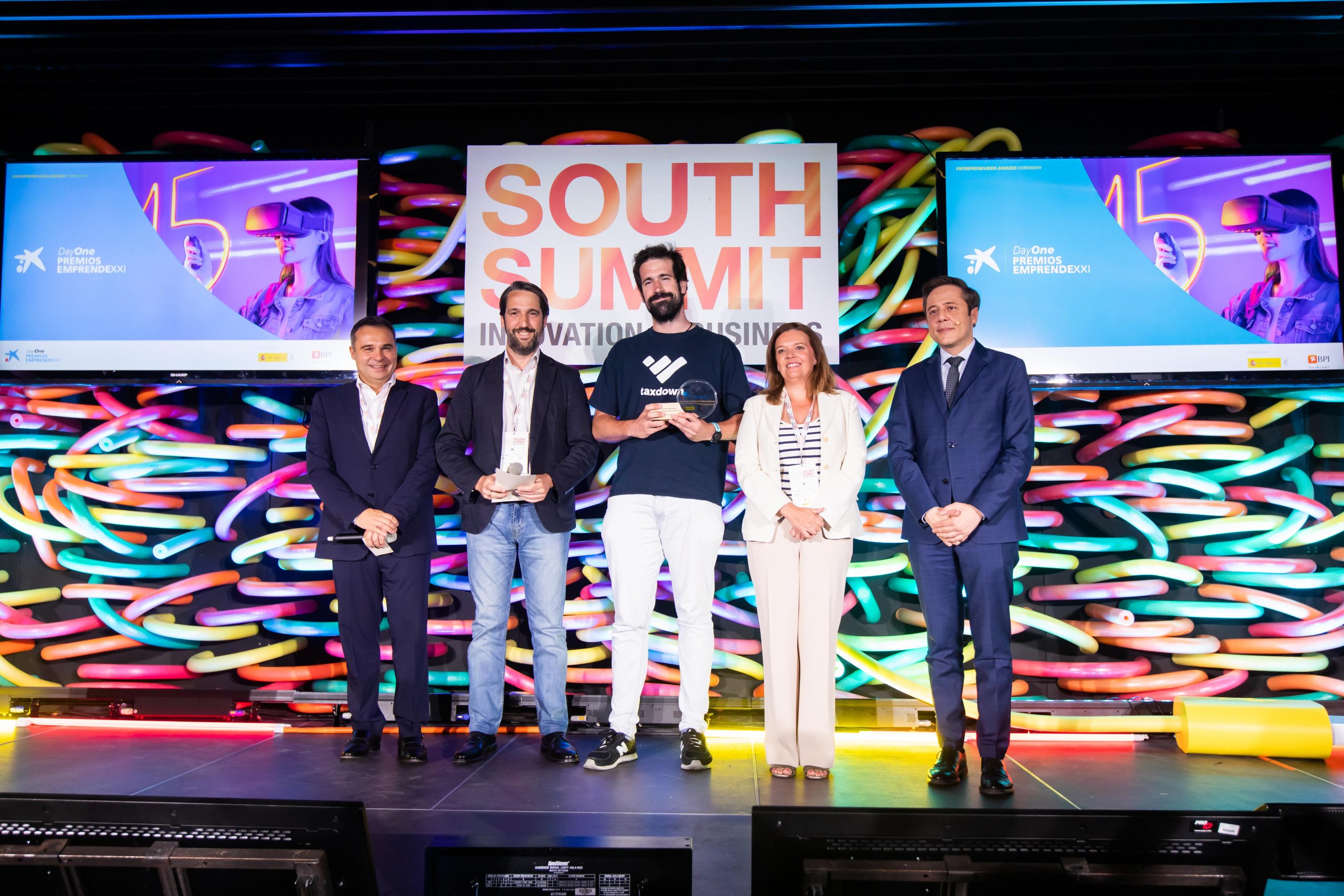 TaxDown – 2021 winner of the BankXXI challenge